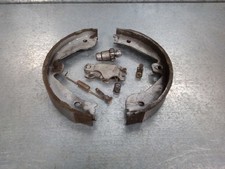 Mâchoire de frein Volkswagen TOUAREG