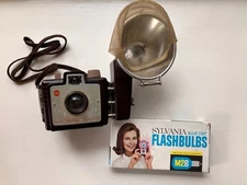 Vintage Kodak Brownie Holiday Flash Camera with Flashbulbs