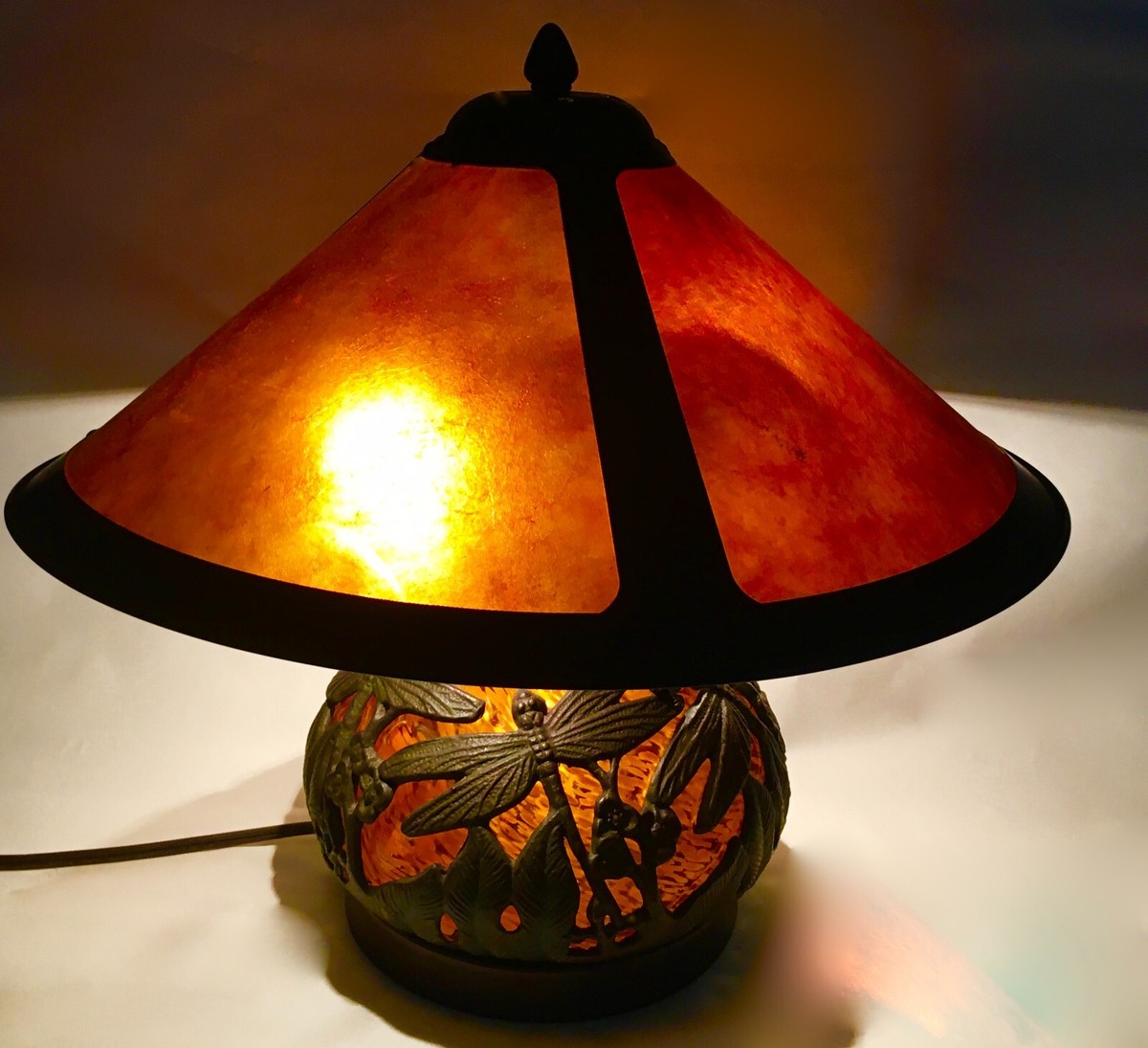 DALE TIFFANY DRAGON FLY, Amber Mica Lighted BaseTable Lamp, 3