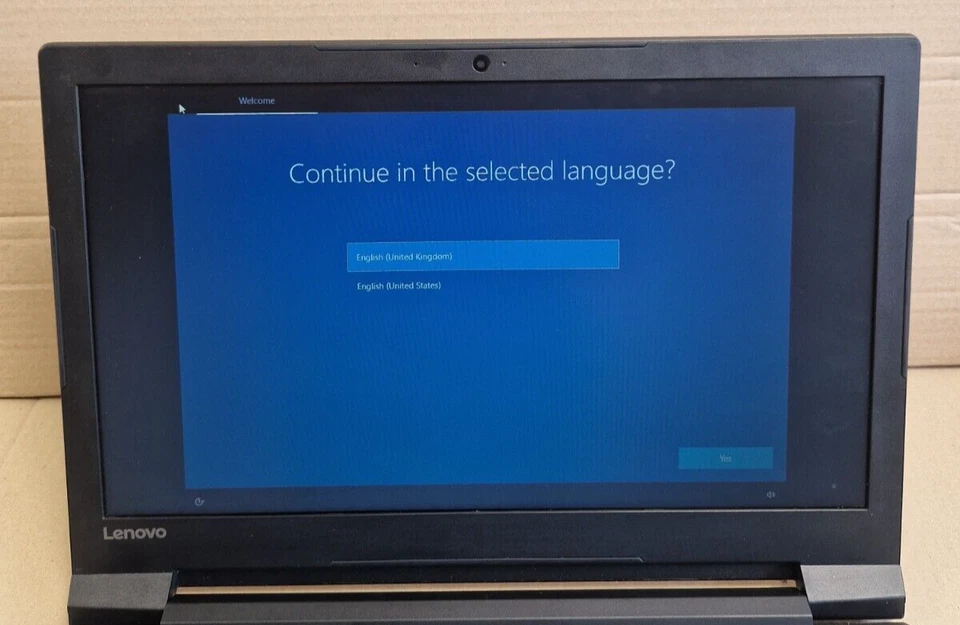 Len ovo IdeaPad 320 15.5" (1TB, Intel Core i5, 2.3GHz, 8GB RAM, WIN 10PRO)Laptop - Image 2 of 4