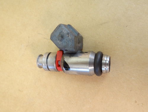 VW Polo Lupo Golf Ibiza 1,4 16V 55Kw Einspritzdüse Injektor Weber IWP058 036031C