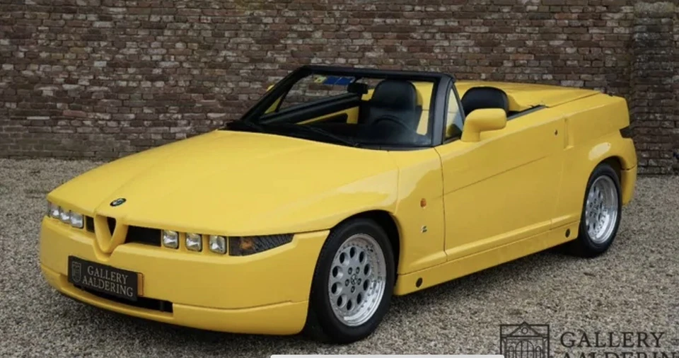 3 RARE Alfa Romeo OE RZ Rear Trunk Emblem Boot Lid Badge Logo Blk Red Il Mostro - Image 2 of 4