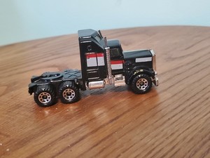 matchbox kenworth aerodyne 1983