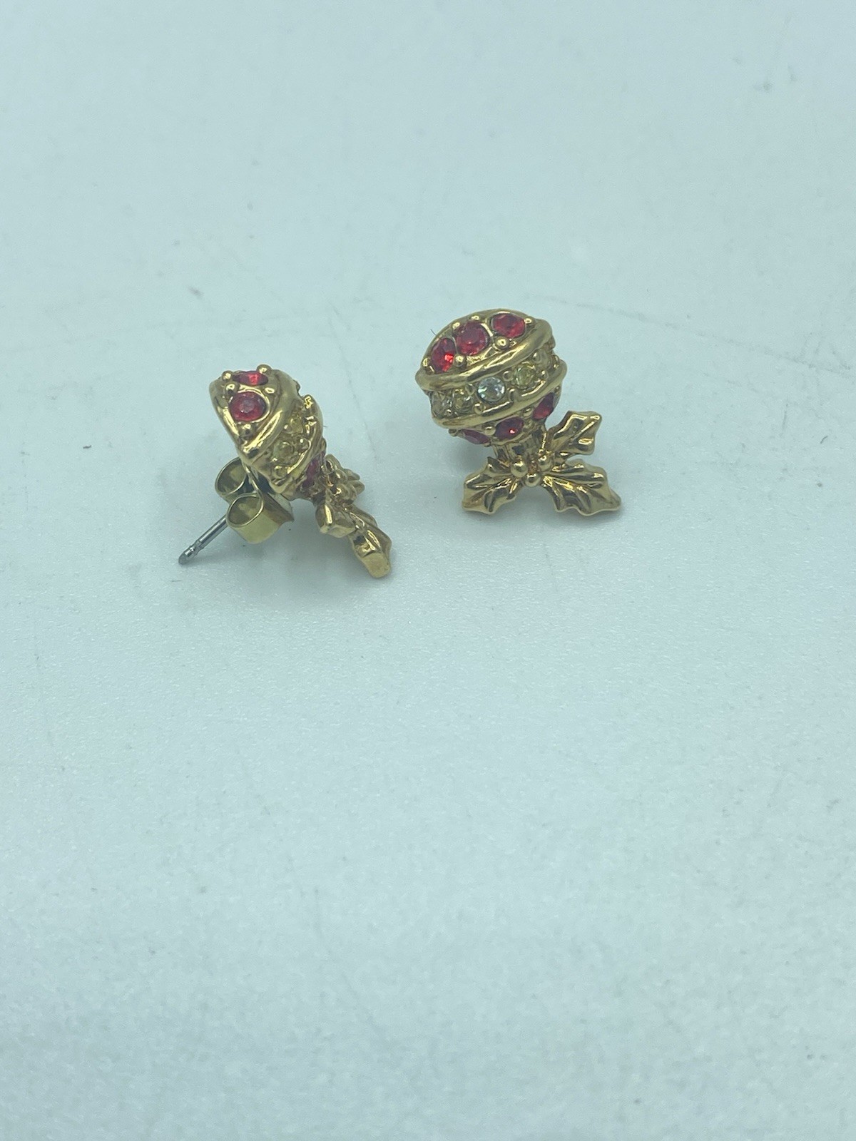 Picture 2 of 4