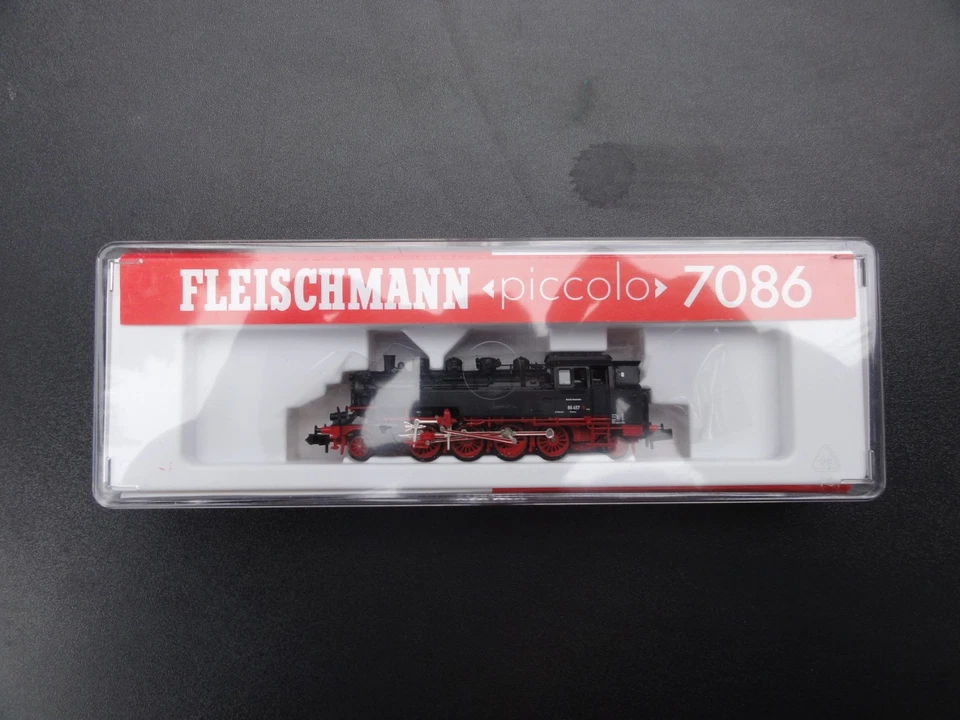 FLEISCHMANN PICCOL Dampflok - 86 539 der DB O 7086 SPUR N