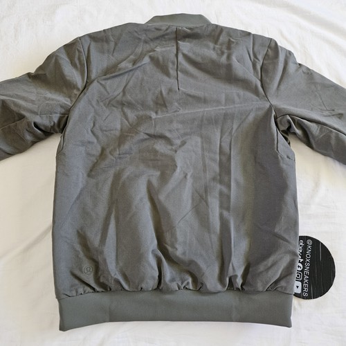 Lululemon Switch Over Bomber Jacket GRSG Grey Sage Men's Size Small - Picture 6 of 10
