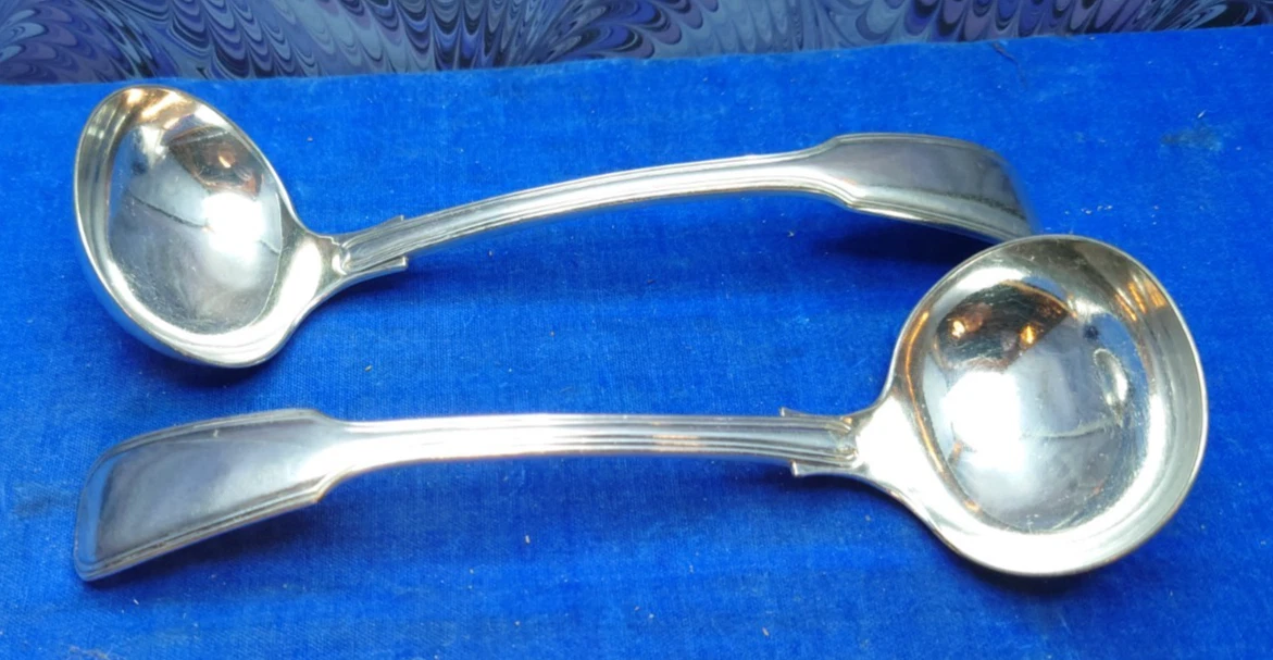 Victorian Elkington Co. 1856 Fiddle Thread Antique Pair of Sauce Ladles : 240