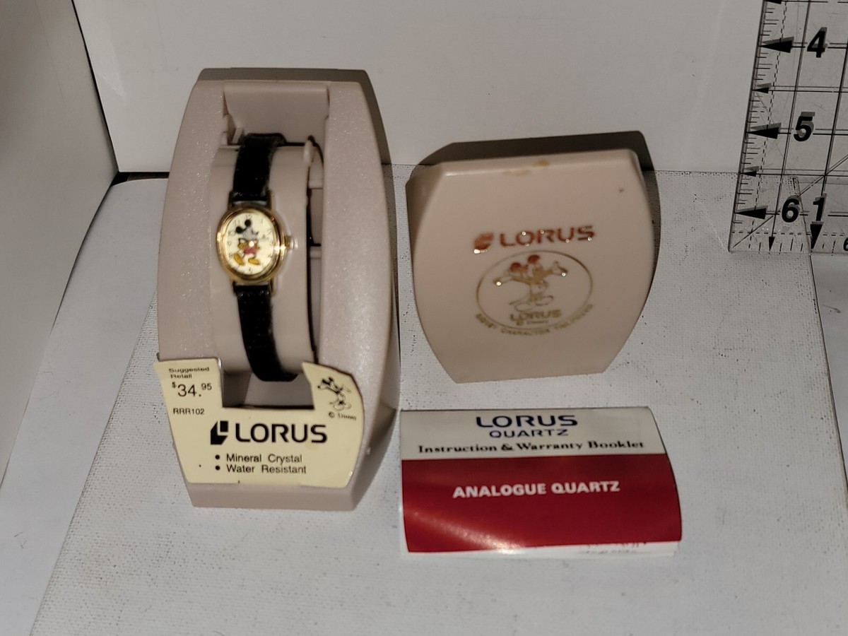 Vintage Pristine Mickey Mouse LORUS Quartz Watch V515-6000 A1 Org
