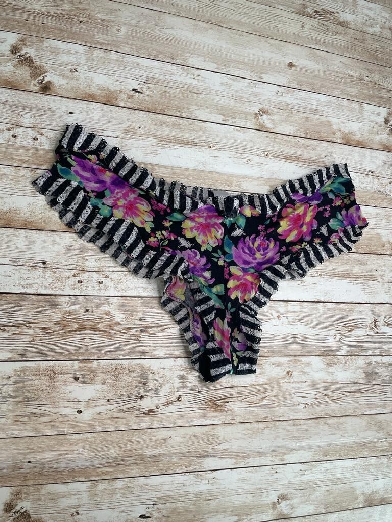 Victoria’s Secret Silky Smooth Satin Floral Cheeky Pa… Gem