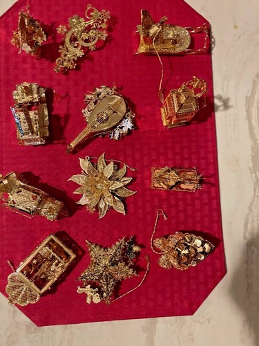 Set of 12 Danbury Mint 1998 Gold Christmas Ornaments with Box - Picture 7 of 8