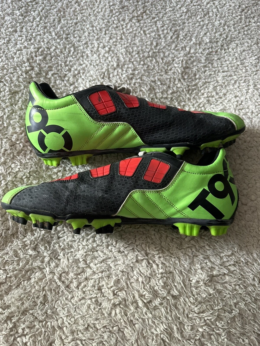 Classic t9 football best sale boots