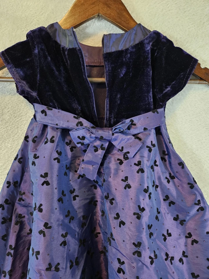 Vestido Goodlad of Philadelphia Niñas 3T Púrpura Terciopelo Tafetán Enagua Lazo Evento Foto 4 de 4