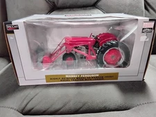 SpecCast Collectibles Massey Ferguson Highly Detailed 65 Narrow Front Deisel/...