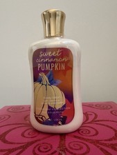 Bath  Body Works SWEET CINNAMON PUMPKIN 8 oz Body Cream ORIGINALS SEALED