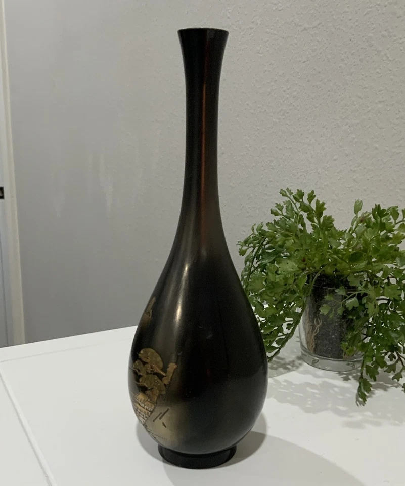 Vintage Japanese Chokin Bronze/Brass/Copper Etched Metal Bud Vase Fuji Pagoda - Image 4 of 4