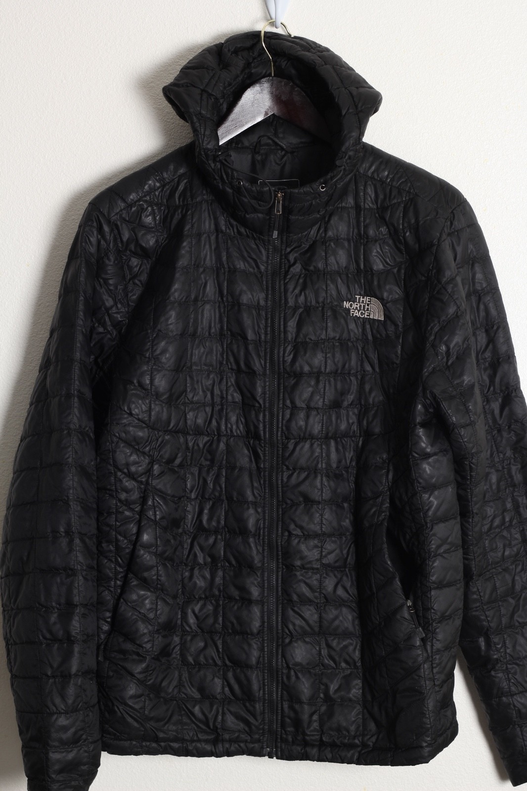 North Face Hooded Jacket Men Size Medium Black Thermoball Puffer Light w/pockets