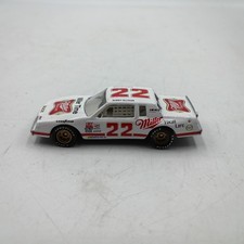 ACTION BOBBY ALLISON #22 1/64 MILLER HIGH LIFE BUICK