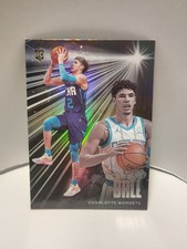 2020-21 Panini Chronicles - Essentials LaMelo Ball #201 (RC)