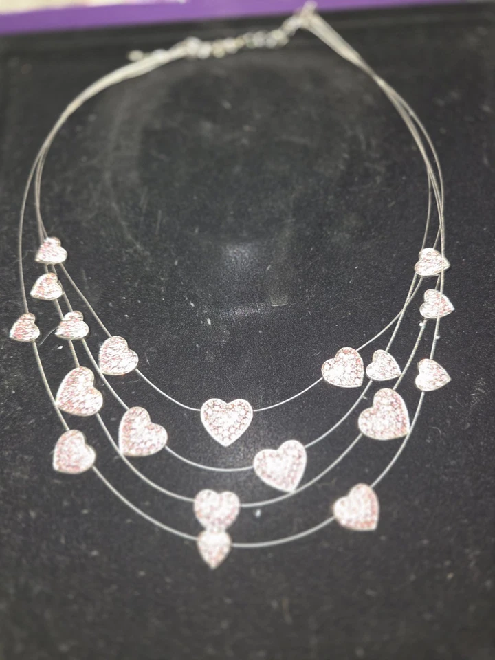 Suzanne Sommers 浮动心形项链 全新带盒 — 第 2/4 张图片