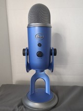 Blue Yeti Condenser Microphone - Midnight Blue With Screen