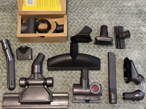 Dyson Vacuum Cleaner Accessory Kit Floor Tools (BAG INCLUDED)