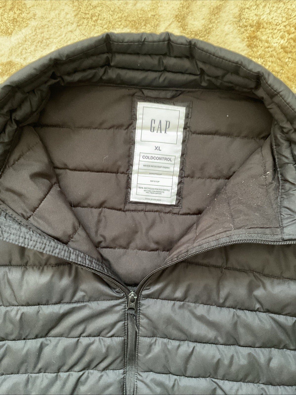 GAP Cold Control Black Puffer Jacket Quilted Weat… - image 2