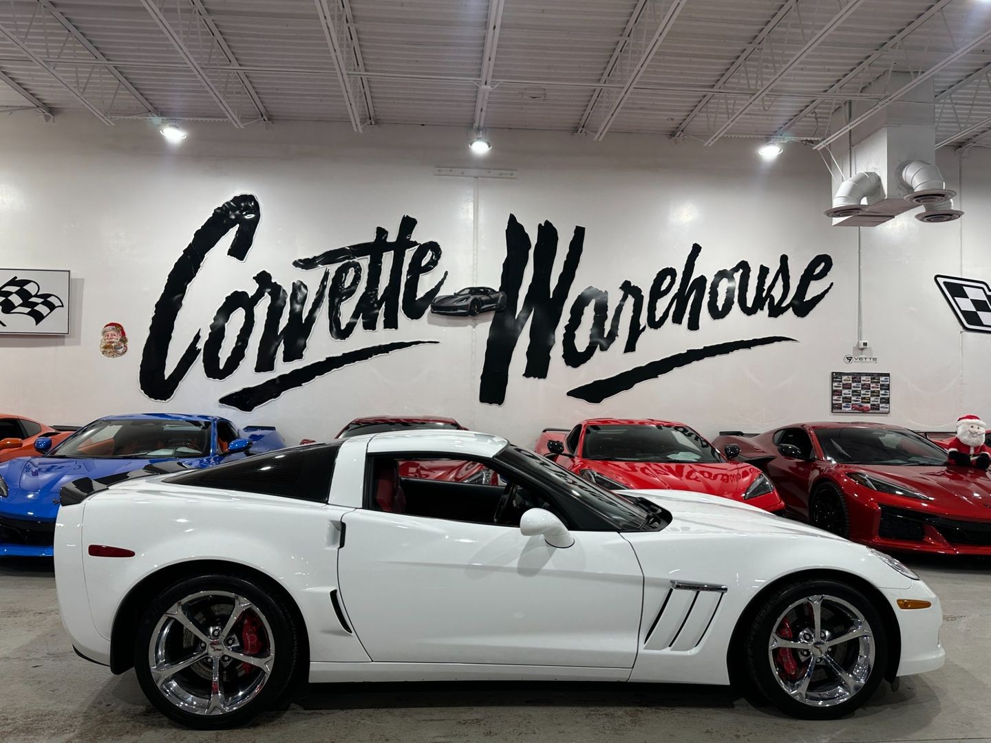 2012 [10U] Arctic White Chevrolet Corvette   | C6 Corvette Photo 10