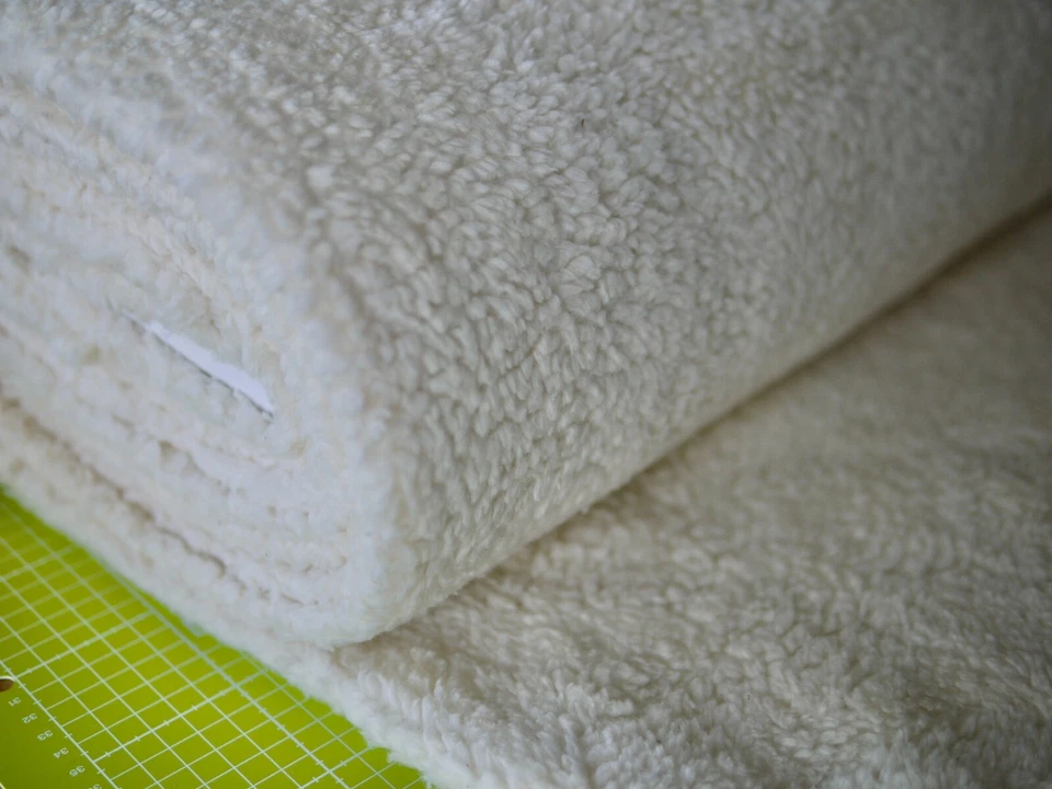 Plüschstoff Teddy Stoff Plüsch natur Webpelz weich flauschig für Kissen Decken - Bild 2 von 4