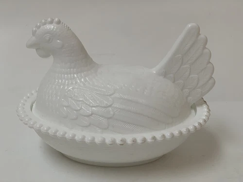 RARE Vintage White Milk Indiana glass hen on nest beaded edge covered dish