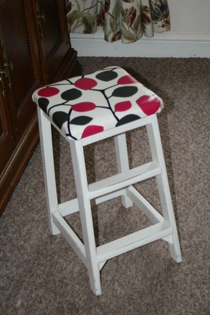 Hand Made Shabby Chic Heart Shelf Annie Sloan White 80cms Nursery