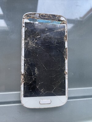 Samsung Galaxy S4 mini I9195 - DEFEKT - FÜR ERSATZTEILE - ANGEBOT