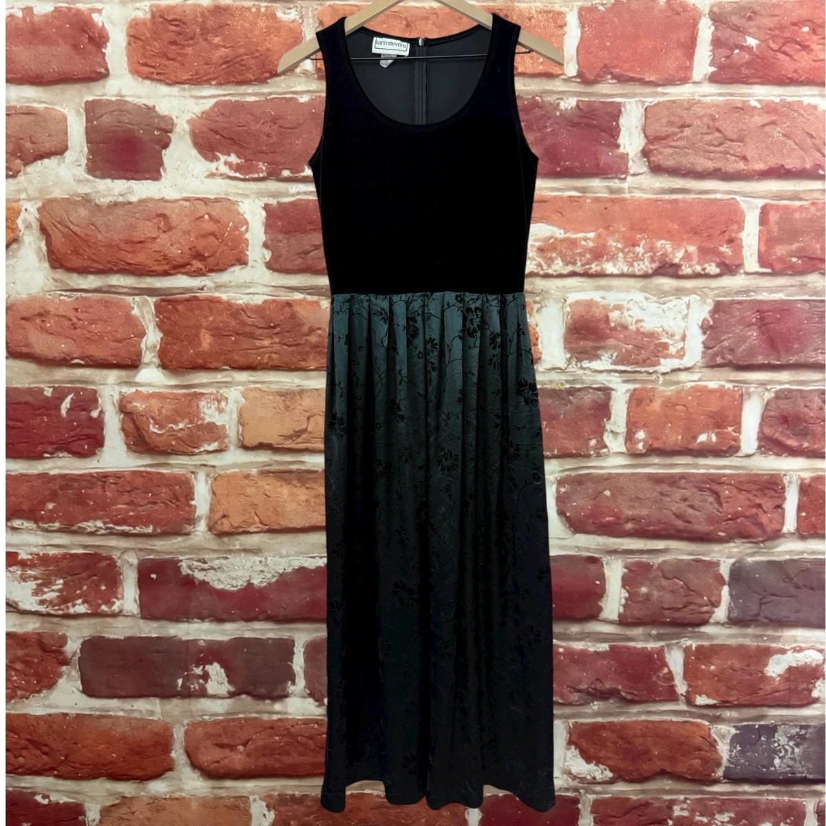 Green Velvet Fit & Flare Dresses for Women for sale | eBay Green Velvet Fit & Flare Dresses for Women for sale | eBay