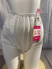 VANITY FAIR vintage NWT WHITE Brief Panties size 7