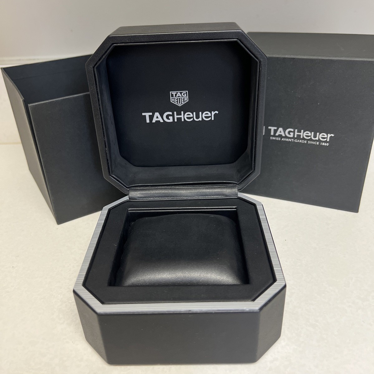 TAG Heuer 時計用 純正ボックス TAG HEUER OUTER BLACK WATCH BOX SET W/ LEATHER & WOOD INNER W