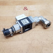 SMC PF3W740-F04-BT-M Digital Flow Switch, DC12-24V, 5~40L/min, 1.0MPa, 50mA