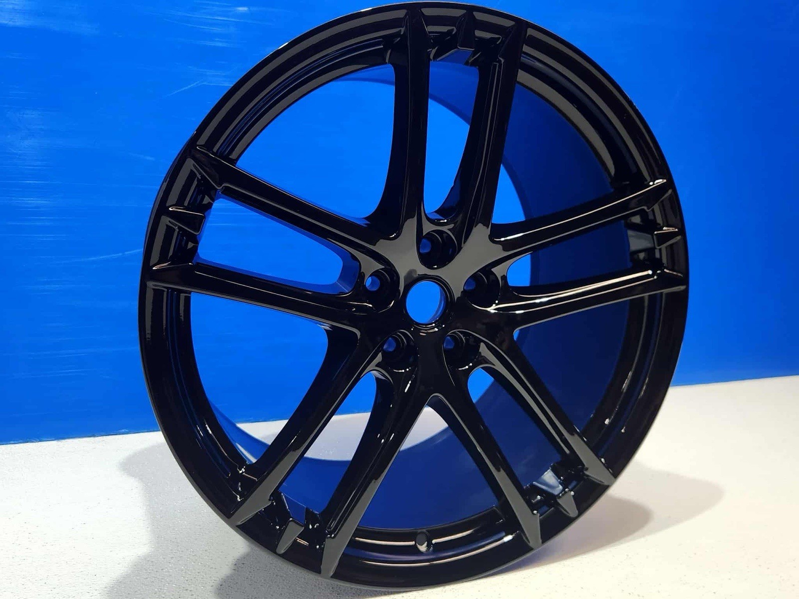 20” MASERATI GRAN TURISMO REAR GLOSS BLACK Factory OEM WHEEL RIM 97085 83078500