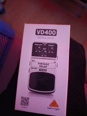 Behringer VD400 Vintage Delay - Effektgerät für Gitarren