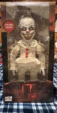 Mezco Toyz MDS Mega Scale Figure With Sound It: Pennywise