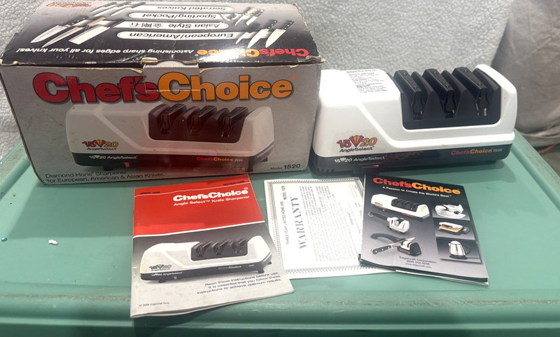 Chef’s Choice 1520 AngleSelect Electric Knife Sharpener Brushed Metal Edgecraft
