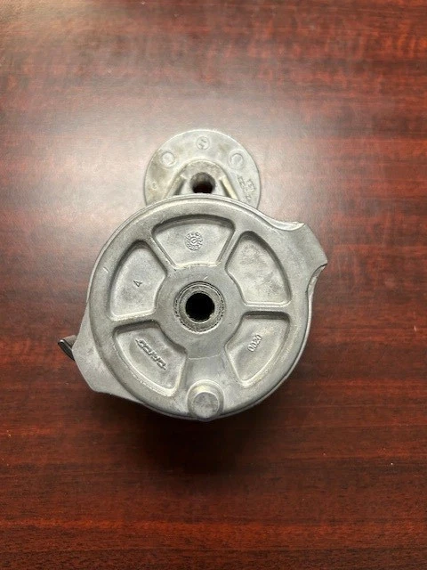 Nuevo tensor de cinturón Cummins 3104149 Foto 3 de 3