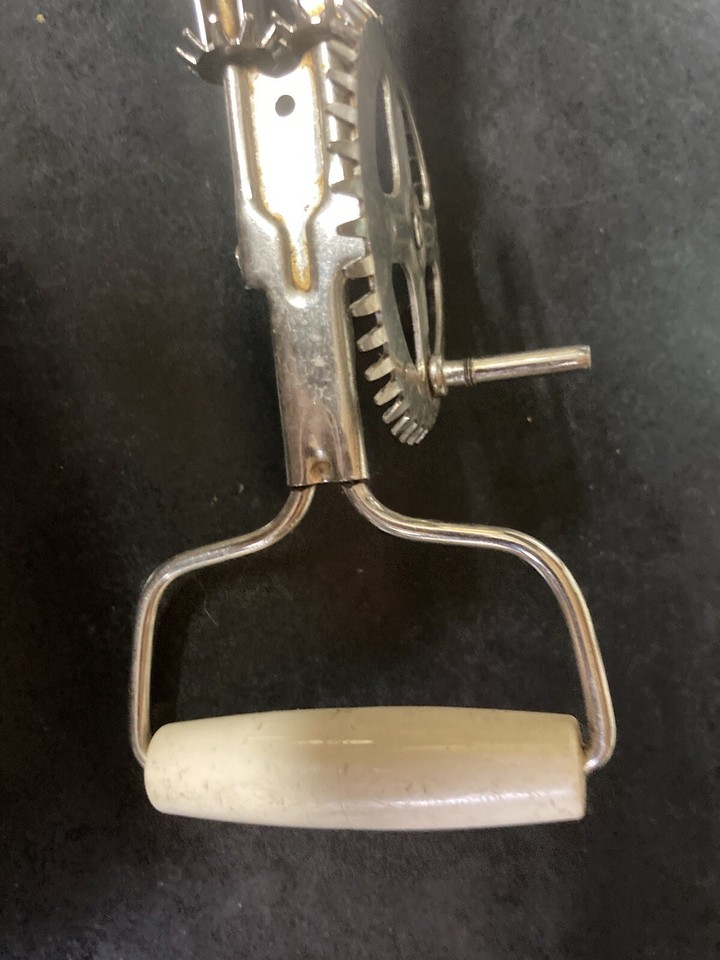 Vintage Hand Mixer Whisk Preowned eBay