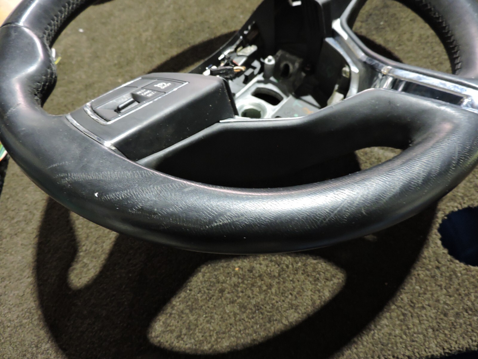 2014-17 MASERATI GHIBLI STEERING WHEEL W/ CONTROL SWITCH 6700116660