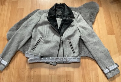 Jacke Guess