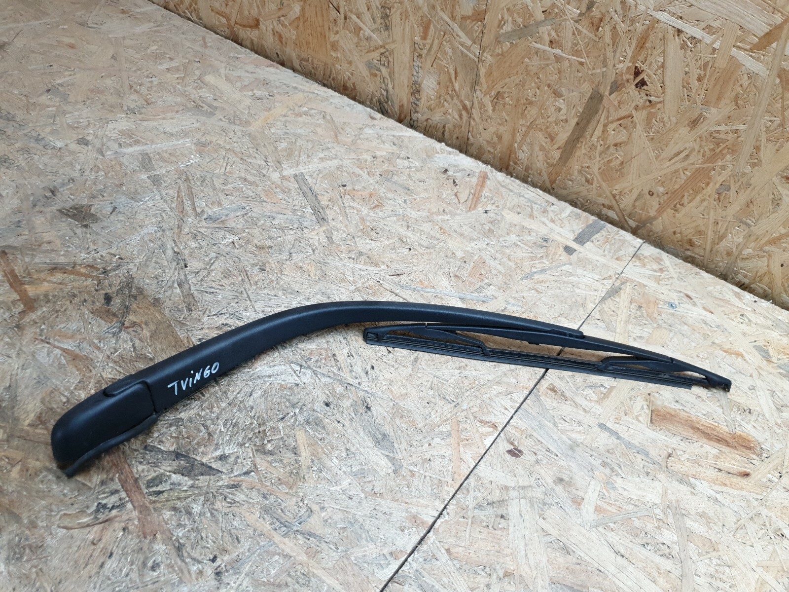 10417 Original Renault Twingo Wischerarm Hinten 7700832766E 