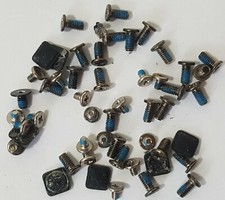Screws Schrauben vom Zerlegen aus Notebook MSI EX623 MS-1674