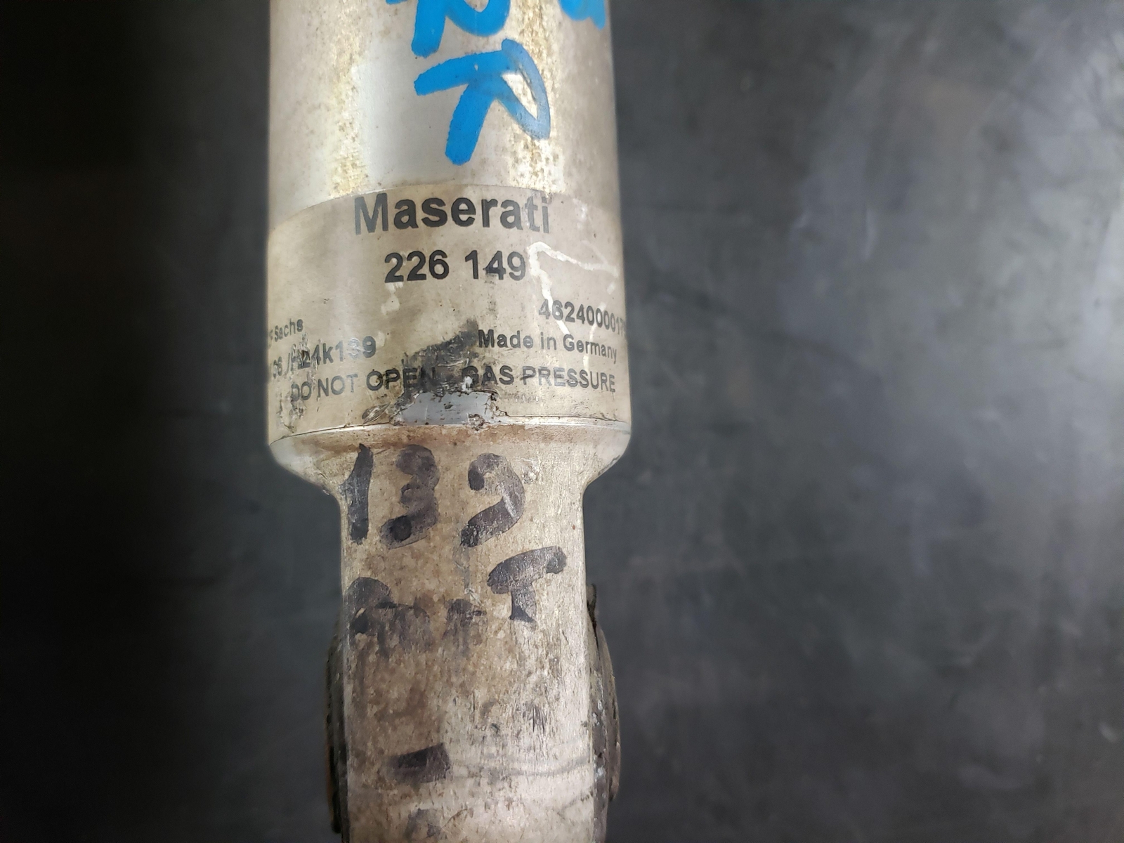 07 MASERATI QUATTROPORT RWD PAIR OF REAR SHOCK STRUT ABSORBERS 66K MILES