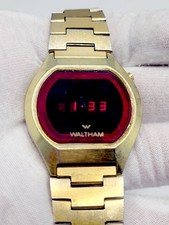 Orologio digitale vintage anni 70 Waltham LED rosso tono oro retrò space age FUNZIONA nuovo batt