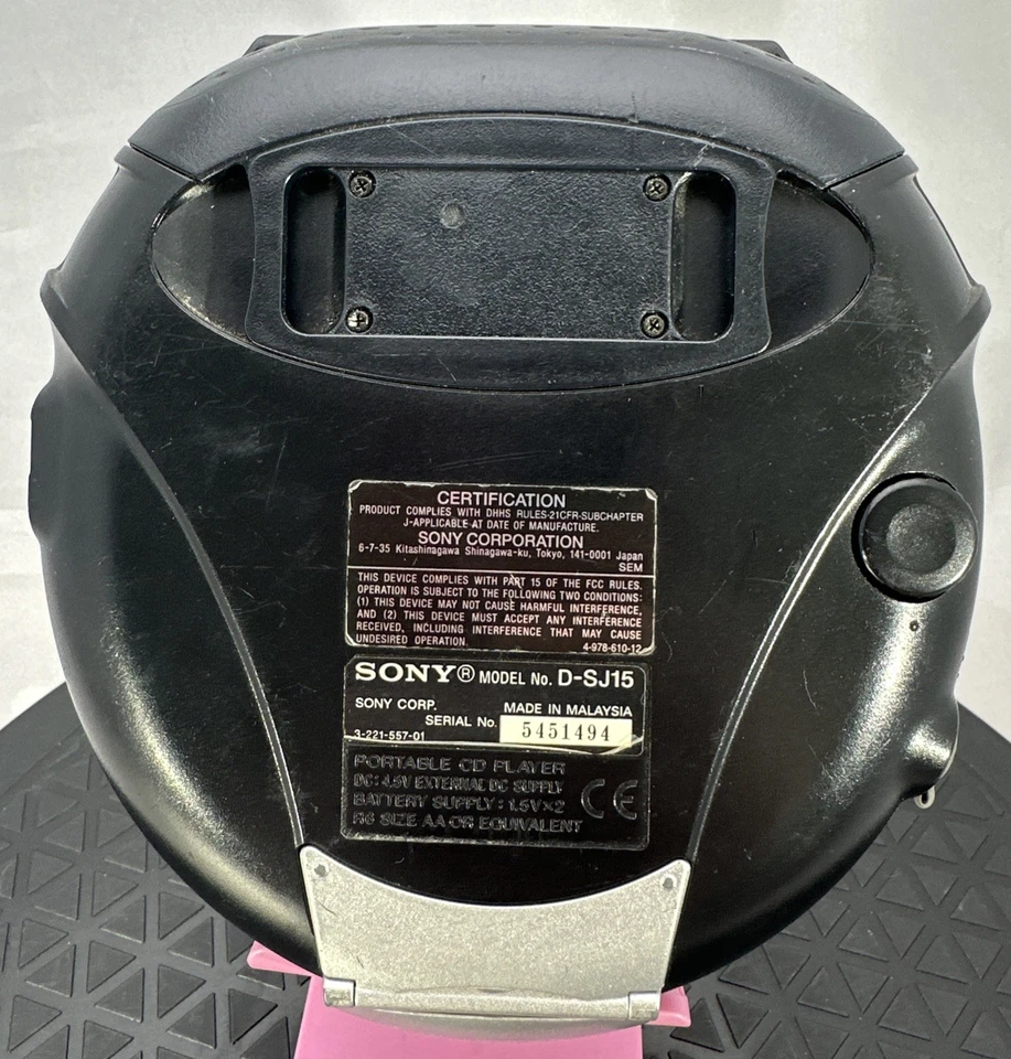 Reproductor de CD portátil Sony Sports D-SJ15 CD Walkman protección G probado ¡funciona!!! Foto 2 de 4