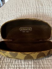 Coach Brown/Beige Signature Logo Hard Clamshe...