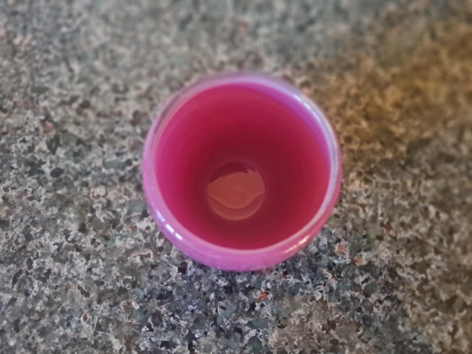 Glassybaby Pre-Triskelion Votive Candle Holder, Smooch? Second? - Image 4 of 4